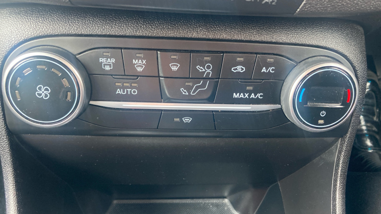 Ford Fiesta 1.0 EcoBoost Titanium 3dr Petrol Hatchback